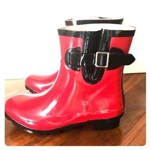 Nomad Women’s Ankle Rainboot